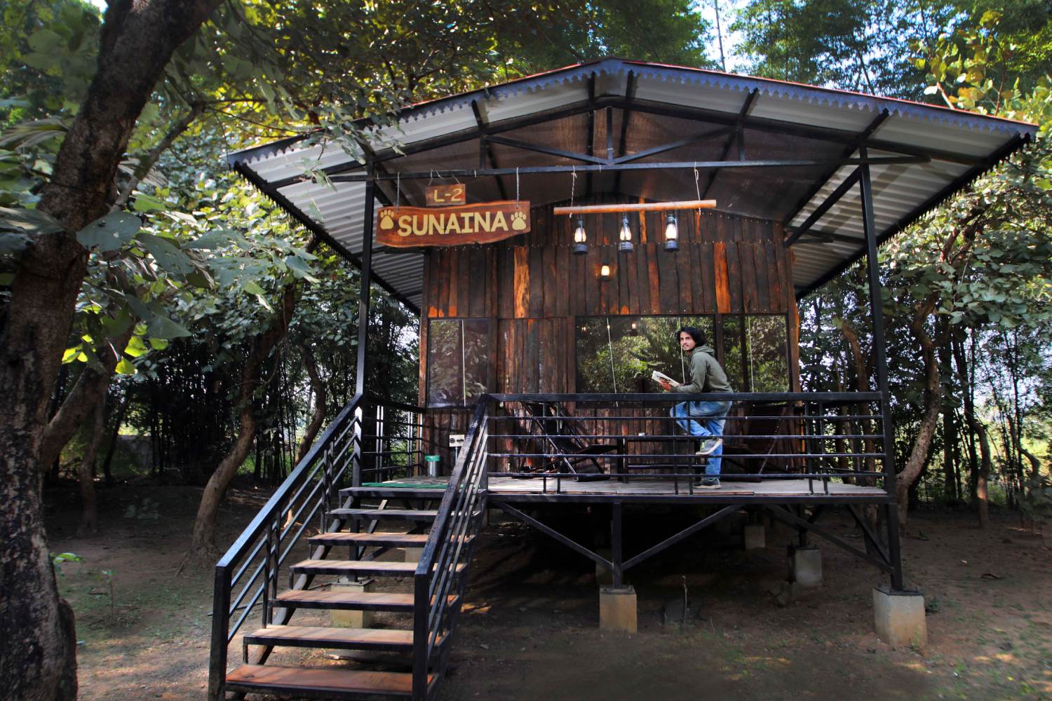 mogli resorts kanha national park